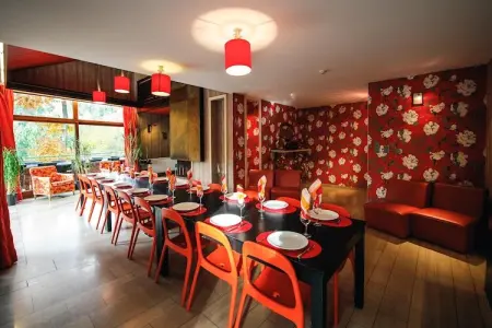 La Résidence, Maison dans les Ardennes avec Piscine - Photo 4