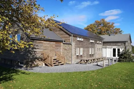 La Joie de Vivre, Maison en Ardennes avec Piscine et Sauna - Photo 1