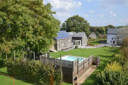 La Joie de Vivre, Maison en Ardennes avec Piscine et Sauna - Photo 6