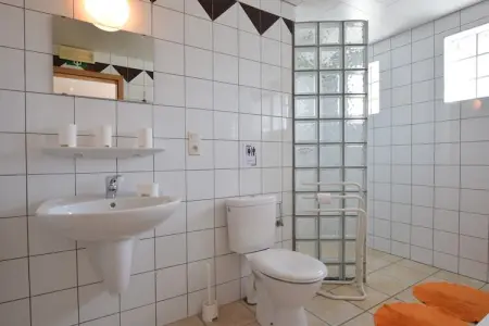 La Joie de Vivre, Maison en Ardennes avec Piscine et Sauna - Photo 22