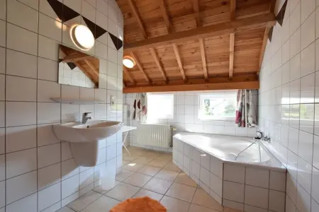 La Joie de Vivre, Maison en Ardennes avec Piscine et Sauna - Photo 24