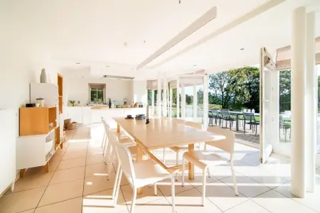 La Pellegrine, Luxueuse maison de vacances avec piscine intérieure et sauna! - Photo 3