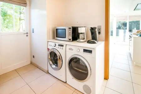 La Pellegrine, Luxueuse maison de vacances avec piscine intérieure et sauna! - Photo 33