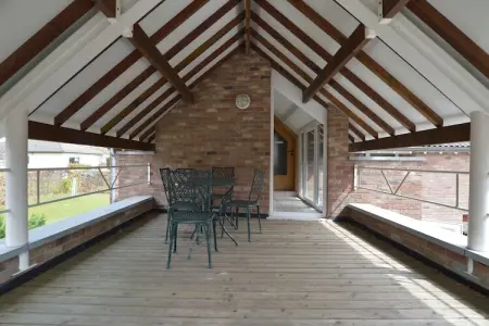 Green House, Maison de vacances spacieuse à Ovifat avec terrasse - Photo 26