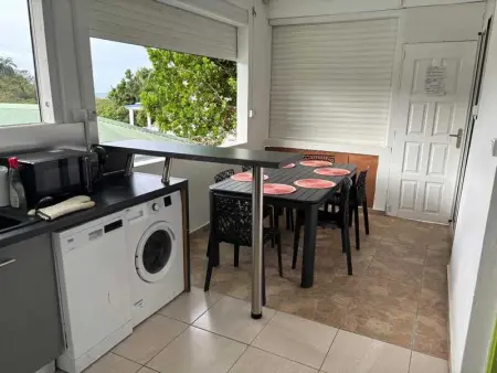 Appartement confortable à Le Gosier avec piscine - Photo 1