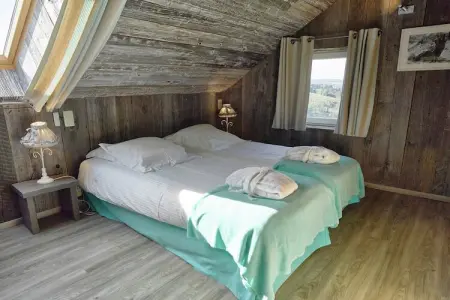 The Wood-Stone Cottage, Chalet cosy à Stoumont avec piscine intérieure et hammam - Photo 10