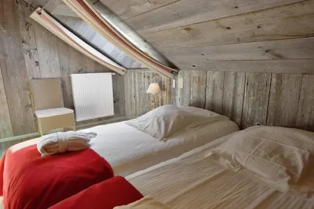 The Wood-Stone Cottage, Chalet cosy à Stoumont avec piscine intérieure et hammam - Photo 14