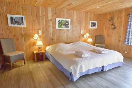 The Wood-Stone Cottage, Chalet cosy à Stoumont avec piscine intérieure et hammam - Photo 15