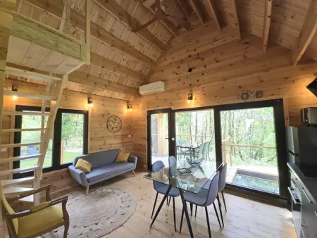 Chalet Médiéval à Domme avec Spa et Parking, Gite 4 personnes à Domme - Photo 4