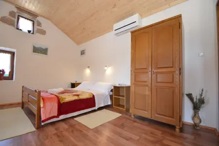 Holiday house Paklenica, Maison à Starigrad proche Plage - Photo 15