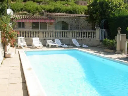 Charmante maison de vacances à La Roche-sur-le-Buis avec piscine - Photo 4