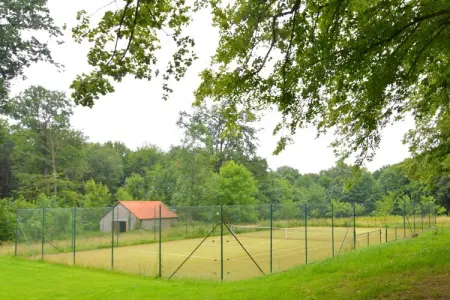 En Face du Château, Retraite au château de Gesves - Photo 4