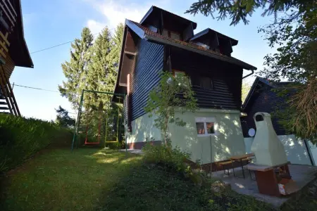House Bruno, Maison à Vrbovsko près du sentier Kamačnik - Photo 21