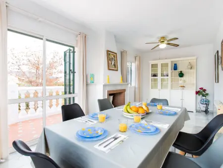 Villa Romeral, superbe maison moderne avec jardin exotique - Photo 3