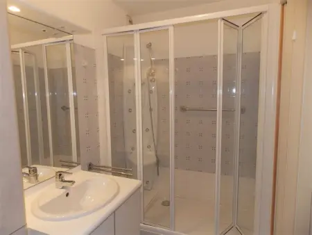 Appartement centre Luchon, balcon sud, parking, Appartement 4 personnes à Bagnères de Luchon - Photo 3