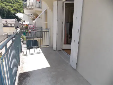 Appartement centre Luchon, balcon sud, parking, Appartement 4 personnes à Bagnères de Luchon - Photo 6