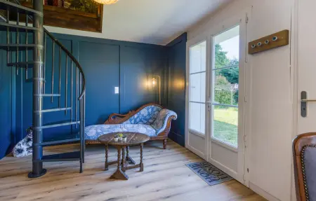 Holiday home on a vineyard, Maison 5 personnes à Savigné - Photo 2