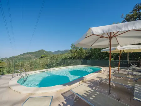 La Casa al Monte, Gite 10 personnes à Camaiore - Photo 1