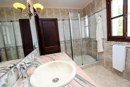 Wundeschönes & Nachhaltiges Casa Cap Vermell, Magnifique Villa à Capdepera Majorque avec jacuzzi - Photo 27