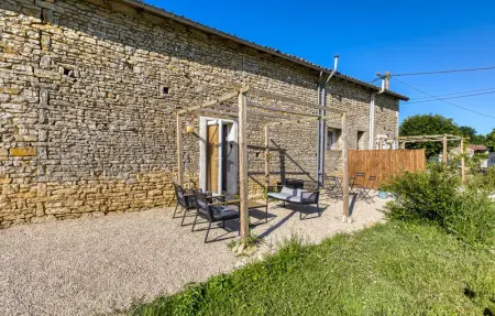 Holiday gite on a vineyard, Maison 4 personnes à Savigné - Photo 1