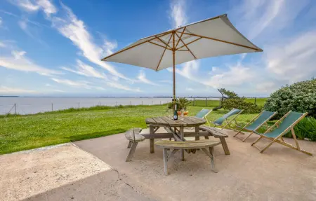 Location Maison 8 personnes à Port des Barques - Photo 14