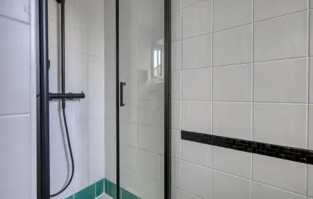 Location Maison 8 personnes à Port des Barques - Photo 35