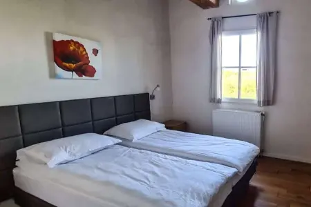 Domaine de Lanzac 5, Bungalow à Lanzac avec Vue Panoramique - Photo 4