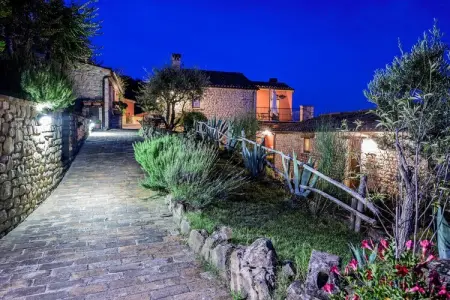 Santa Caterina, Escapade dans les collines Sibillini - Photo 10