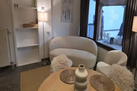 Chantegrillet, Cottage ensoleillé avec piscine - Photo 3