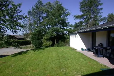 Chantegrillet, Cottage ensoleillé avec piscine - Photo 5