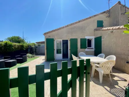 Maison de vacances avec piscine et parking à Loupian - Photo 1