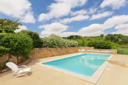 Raffard, Séjour paisible avec piscine - Photo 1