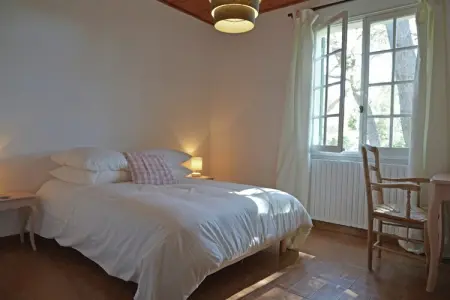 La maison des Écureuils, Élégante demeure en Provence - Photo 14
