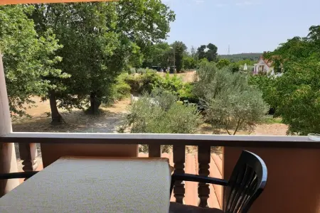 App Musoga 2, Appartement moderne avec piscine à Banjole - Photo 15