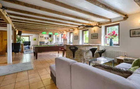 Charmante Maison avec piscine, Maison 11 personnes à Lizant - Photo 14