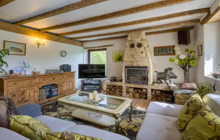 Charmante Maison avec piscine, Maison 11 personnes à Lizant - Photo 15