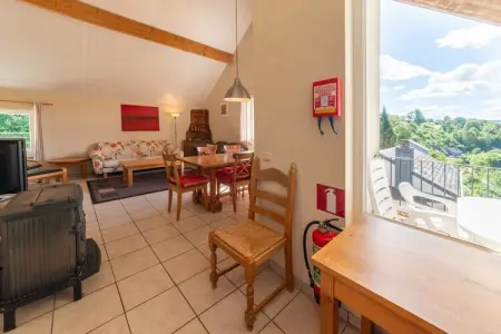 Yameta Up, Appartement avec terrasse à Luxembourg - Photo 2