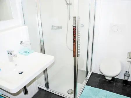 LaVille B-3-2, Appartement 6 personnes à Locarno - Photo 10