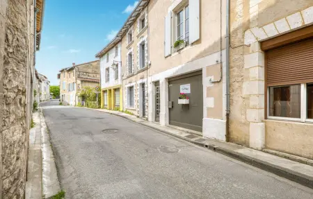 Location Maison 5 personnes à Verteuil sur Charente - Photo 10