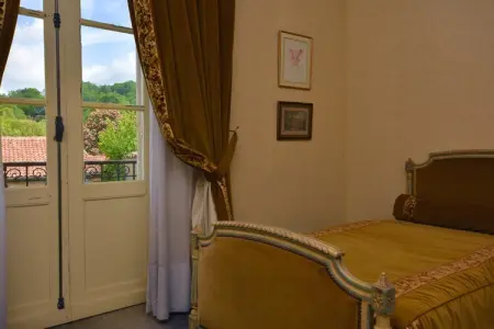 Maison de caractère style 18eme, Maison de vacances près d'un jardin privé - Photo 18