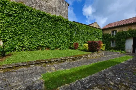 Maison de caractère style 18eme, Maison de vacances près d'un jardin privé - Photo 25