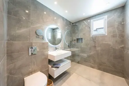 SS-93-TASSIGNY, Appartement 12 personnes à Cannes - Photo 16