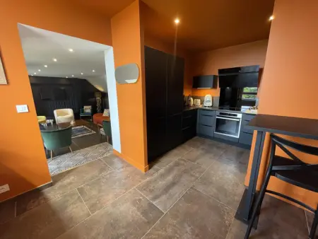 Gîte de Charme à Avoine avec Spa Privé et Jardin - Photo 3