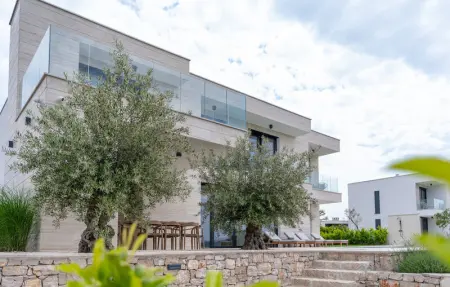 Location Maison 8 personnes à Sveti Filip i Jakov - Photo 19