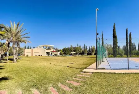 Villa spacieuse avec vue sur les montagnes - 550 m² - Photo 8