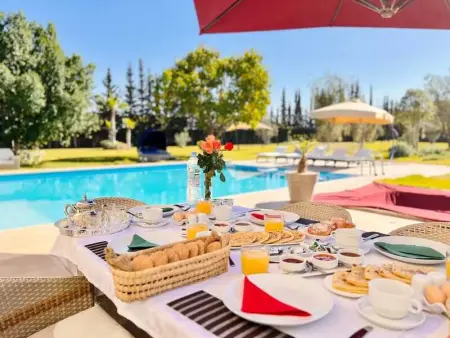 Villa spacieuse avec vue sur les montagnes - 550 m² - Photo 11