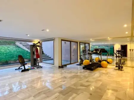 Villa spacieuse avec vue sur les montagnes - 550 m² - Photo 13