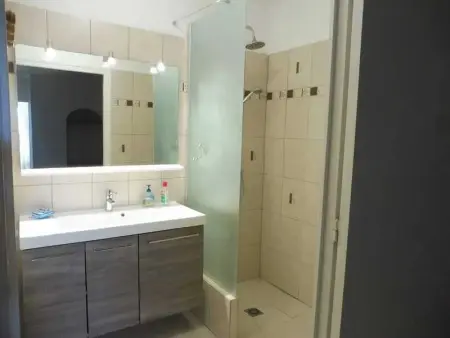 Appartement convivial à Uzès 85 m² avec terrasse - Photo 5