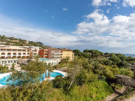 Les Calanques Spa Thalassothérapie, Appartement 4 personnes à Les Issambres - Photo 11