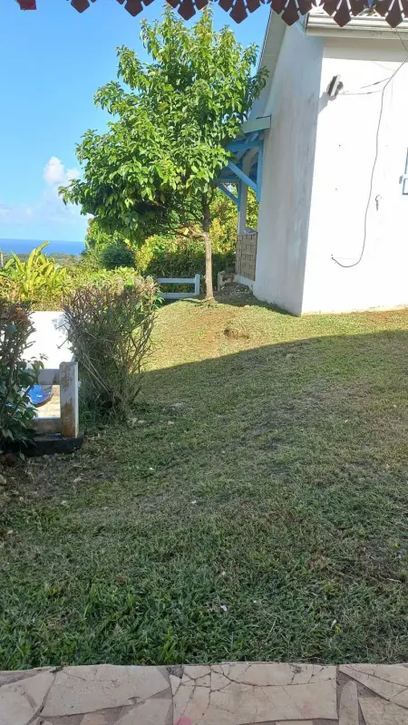 Bungalow charmant à Capesterre-Belle-Eau, 35 m², piscine - Photo 18